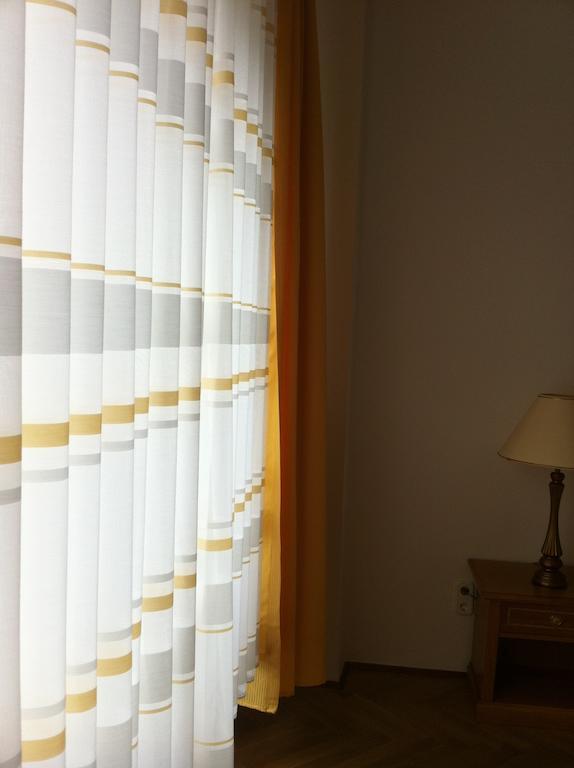 Budapest Flat Rent Budapeste Quarto foto