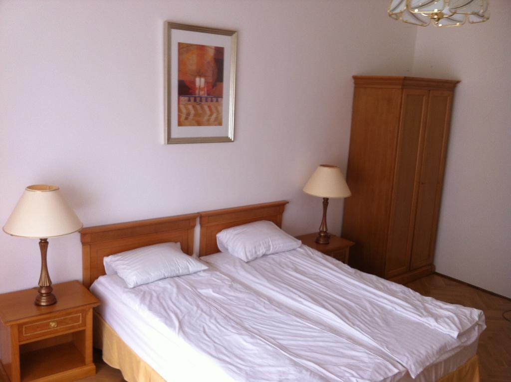 Budapest Flat Rent Budapeste Quarto foto